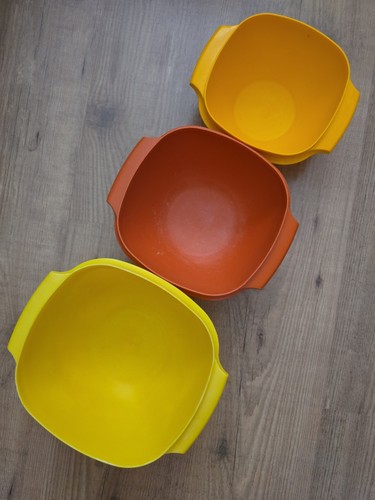 Tupperware party - tupperware,