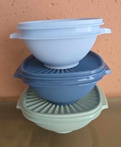 Tupperware party - tupperware,